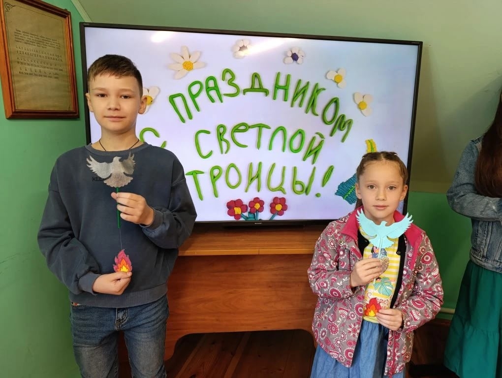 Творческий мастер-класс, посвященный Дню Святого Духа в воскресной школе.